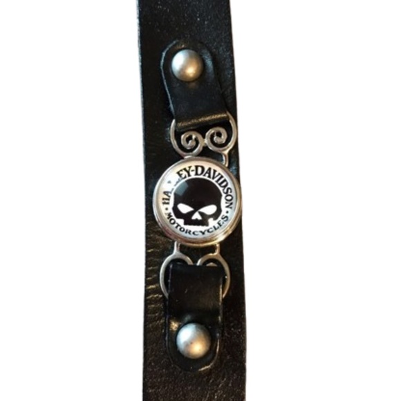 - Willie G Snap Jewelry - Picture 3 of 6